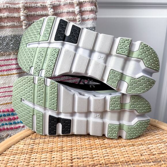 On Running Cloudrunner 2 Shadow Lima Road Running Sneakers Women’s Size 9.5 - Picture 8 of 8